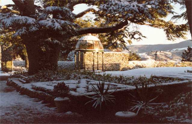 Photograph of a cupola in the grounds of Larnach Castle in winter
