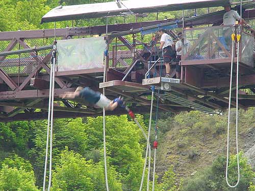 Kawarau Bridge Bungy Jump, New Zealand
