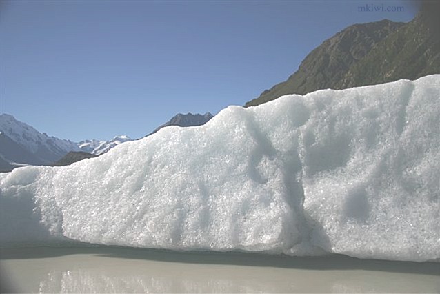 Iceberg at Tasman Glacier, New Zealand