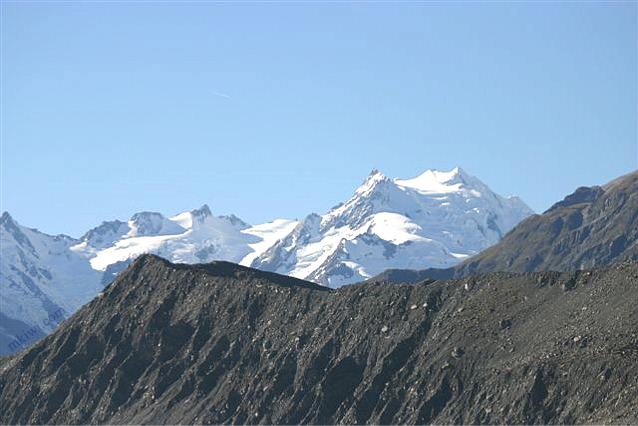 A photograph from Tasman Glacier in New Zealand